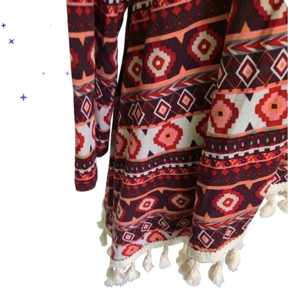 LA ROPAS Flowy Tassled Aztec Native Design Long Sleeve Kimono Red Cream Medium - Picture 3 of 9